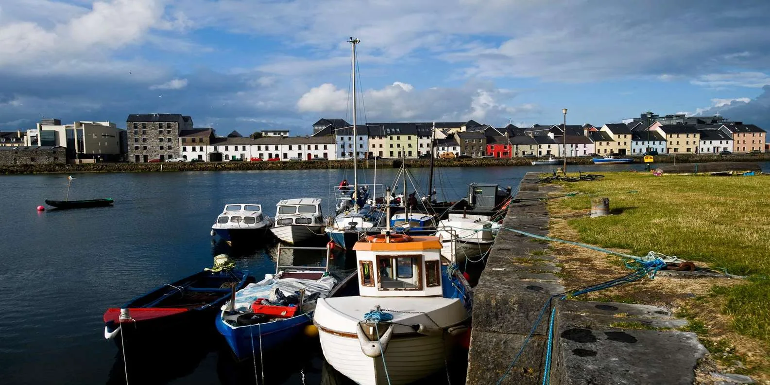 Galway City medieval walking tour included in the Cliffs of Moher and Galway tour from Dublin